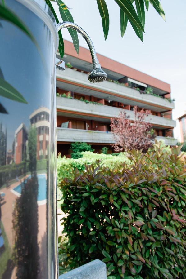 Appartamento Afrodite Desenzano del Garda Exteriör bild