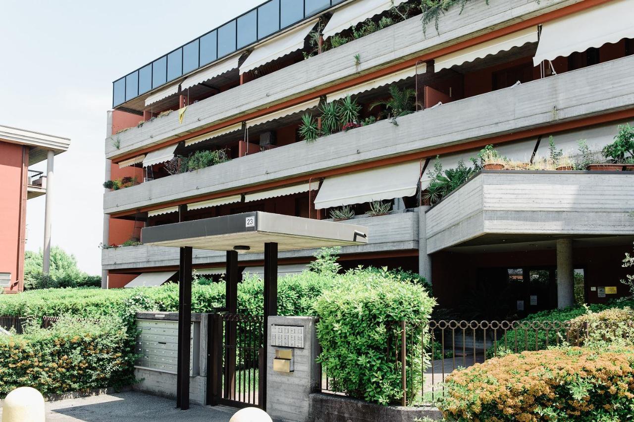 Appartamento Afrodite Desenzano del Garda Exteriör bild